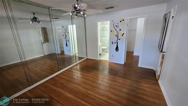 Building Photo - 11188 Royal Palm Blvd