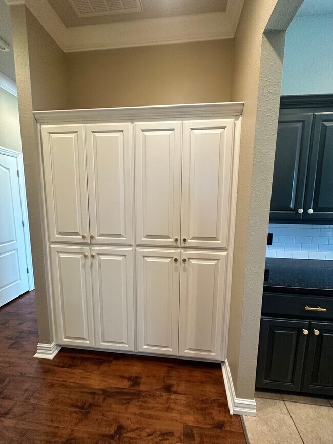 Building Photo - 4 Bed/3 Bath for rent in Bentonville! New ...