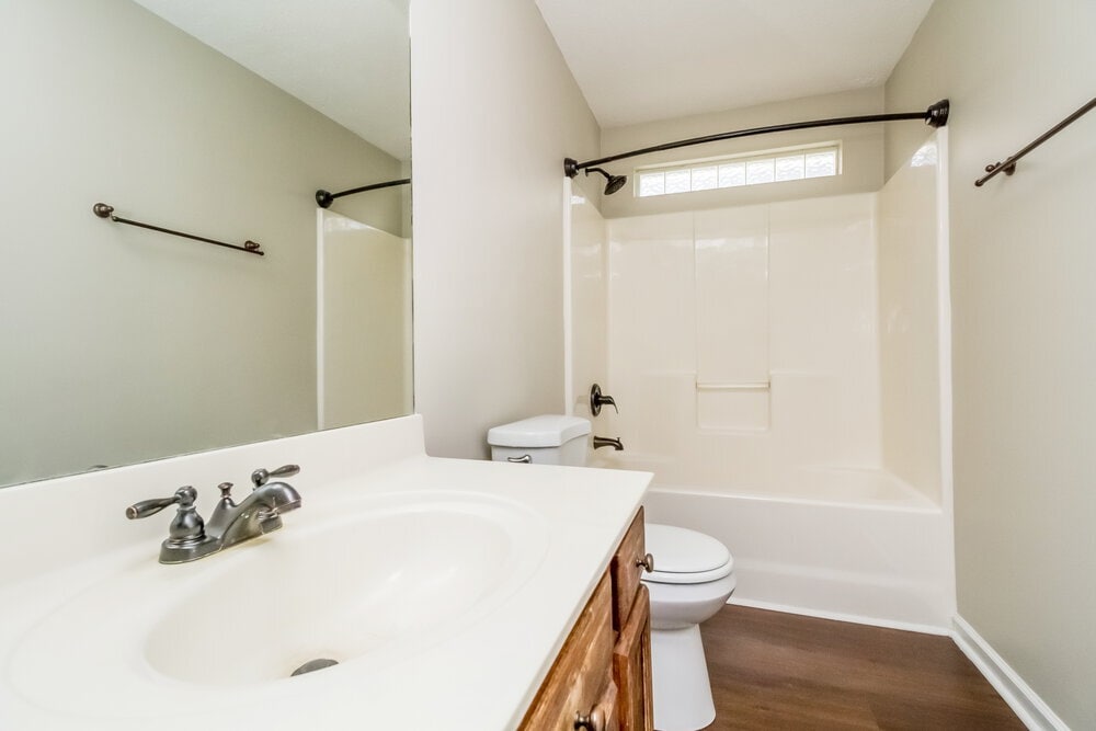 Building Photo - 634 Woodland Hills Dr