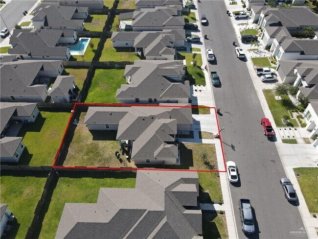 Building Photo - 20 Yarrow St