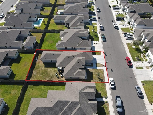 Building Photo - 23 Yarrow St