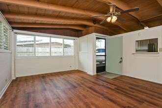 Building Photo - Kailua Pet Friendly - 3 bedroom, 1 bathroom