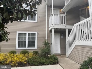 Building Photo - 2408 Beacon Hill Dr