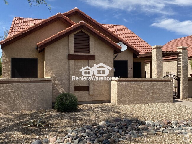 Building Photo - 1934 E Velvet Dr