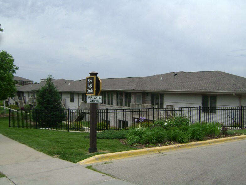 Building Photo - 416 New Age Cir