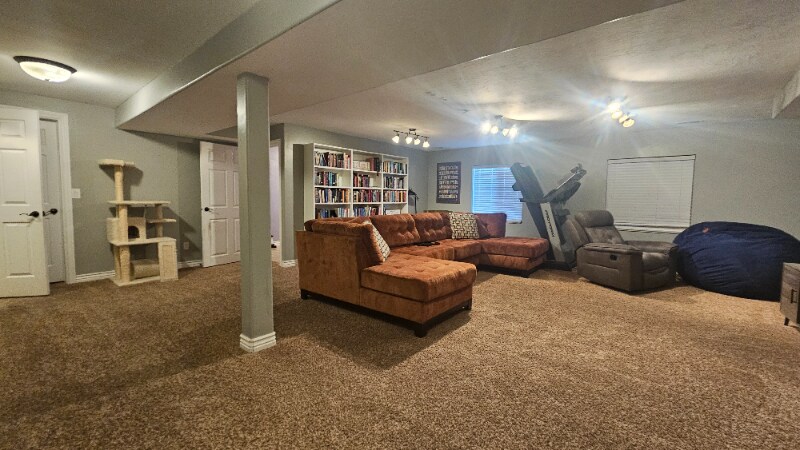 Building Photo - 2344 N 2450 W