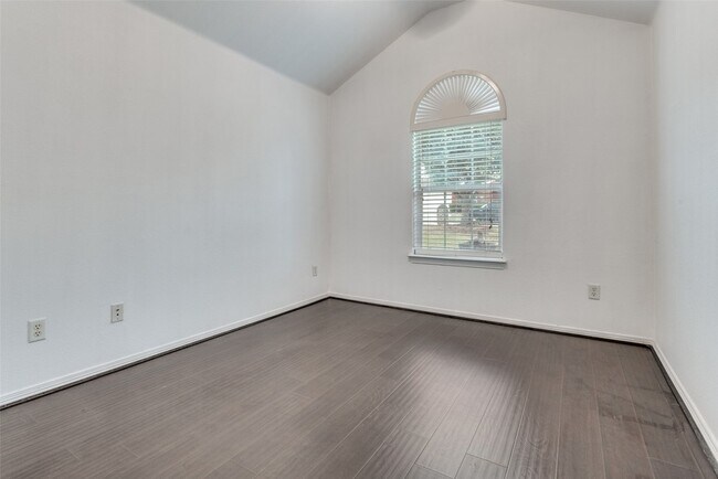 Building Photo - 8169 Whitney Ln