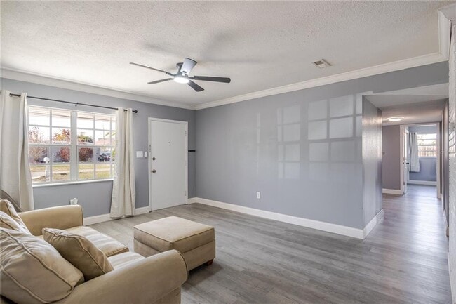 Building Photo - 8725 N 52nd St