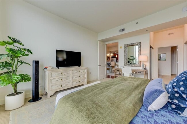 Building Photo - 2795 Peachtree Rd NE