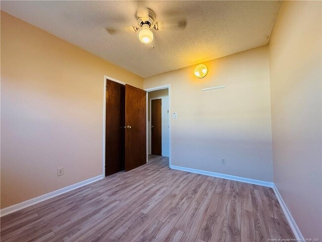 Building Photo - 611 Reggie Ct