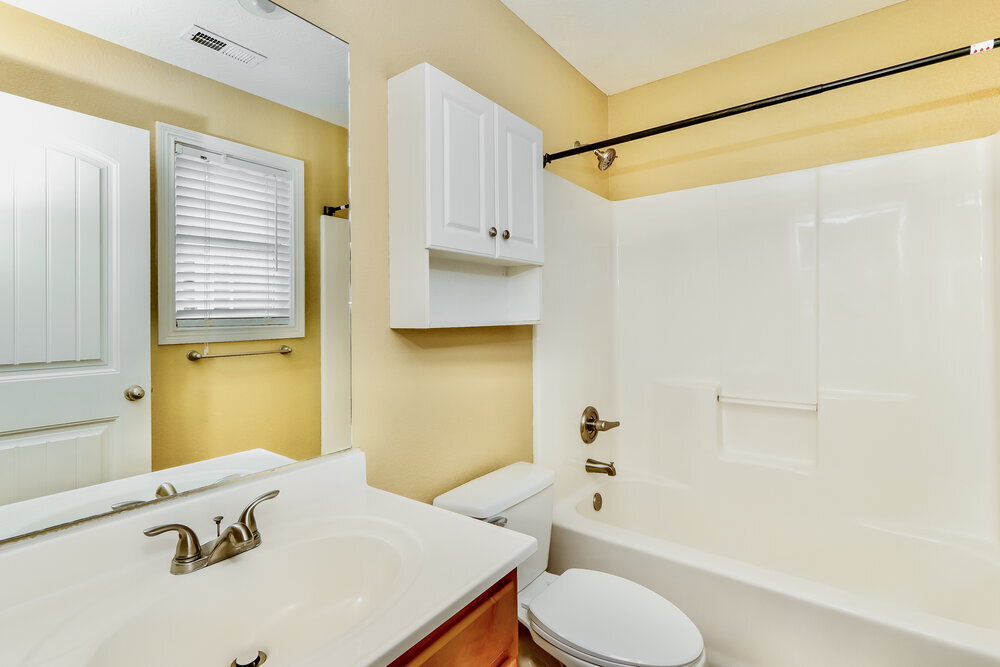 Building Photo - 1044 Avondale Ct