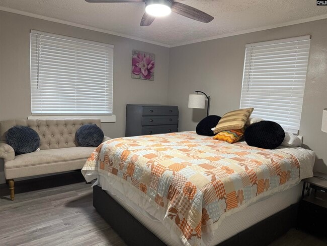 Building Photo - 3416 Hazelhurst Rd