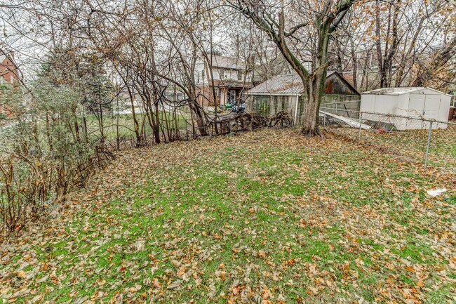 Building Photo - 2608 Belmar Pl