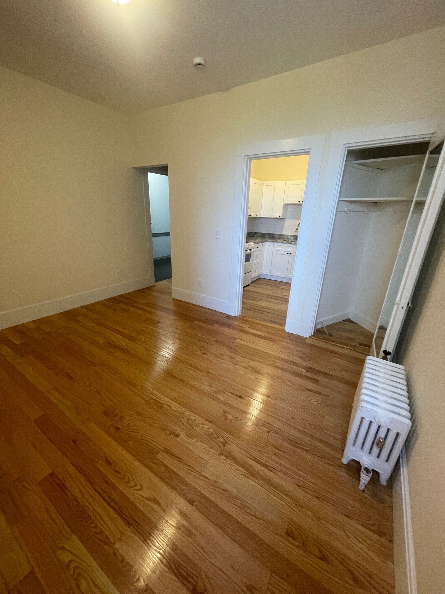 Building Photo - 508 Beacon St