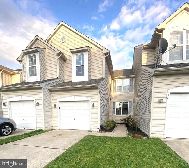 Building Photo - 372 Tuvira Ln