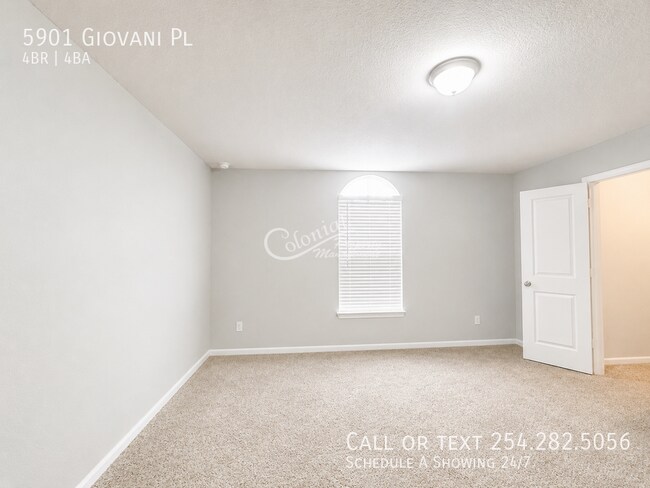 Building Photo - 5901 Giovanni Pl