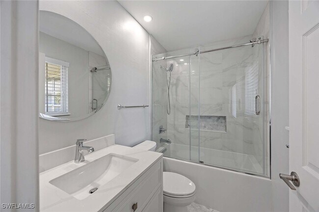 Building Photo - 707 Neapolitan Way
