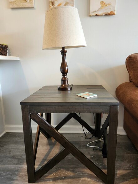 Building Photo - 17462 Front Beach Rd