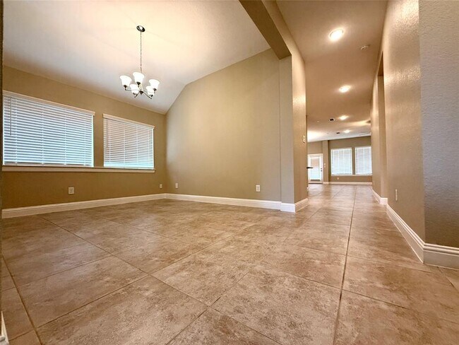 Building Photo - 18211 County Shores Ln
