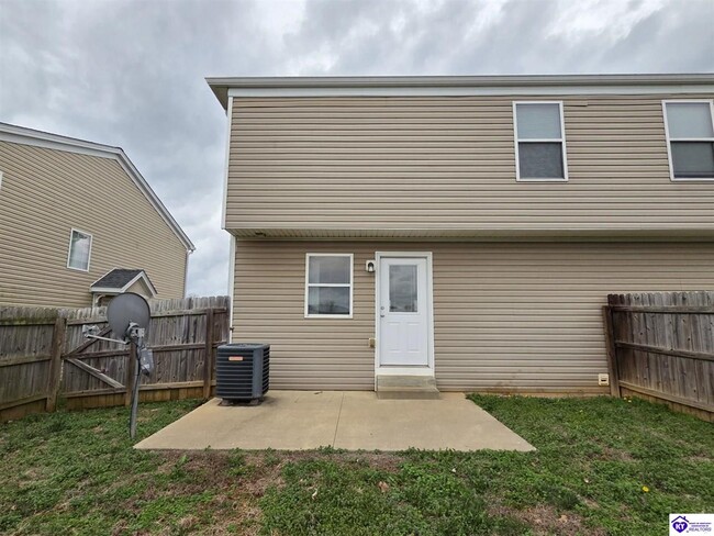 Building Photo - 158 Vineland Pkwy Dr