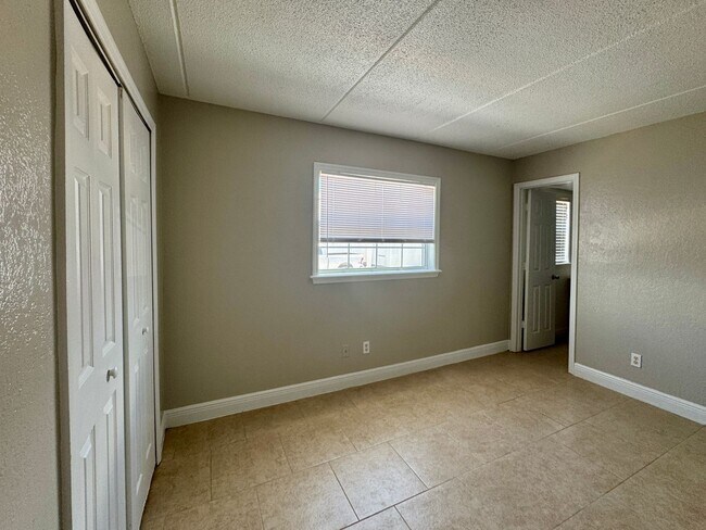 Building Photo - 2 Bed/2 Bath Condo in Mount Dora