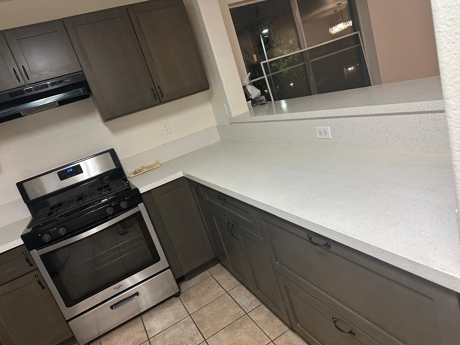 Building Photo - 1050 Harbor Heights Dr