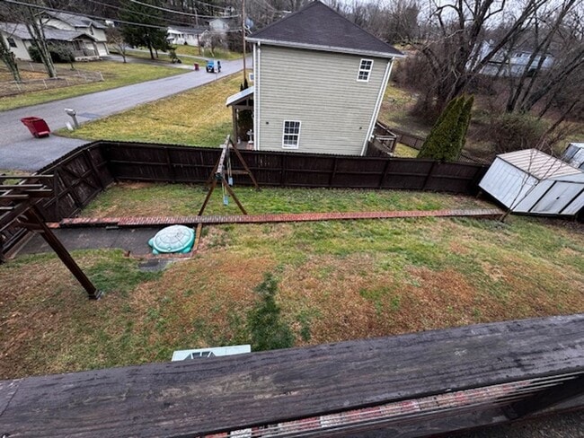 Building Photo - Home for Rent in Middle of Johnson City!