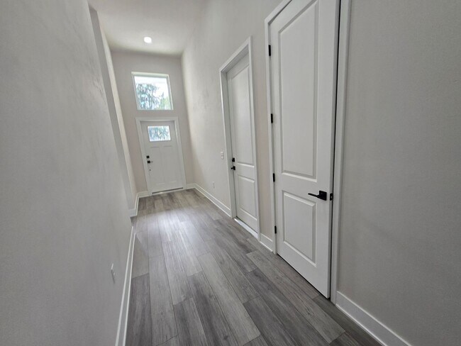 Building Photo - Newer Construction- 3 bed 2 bath Patio Home on the Golf Course – Turkey Creek