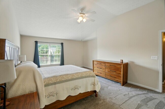 Building Photo - 2496 Frontier Dr