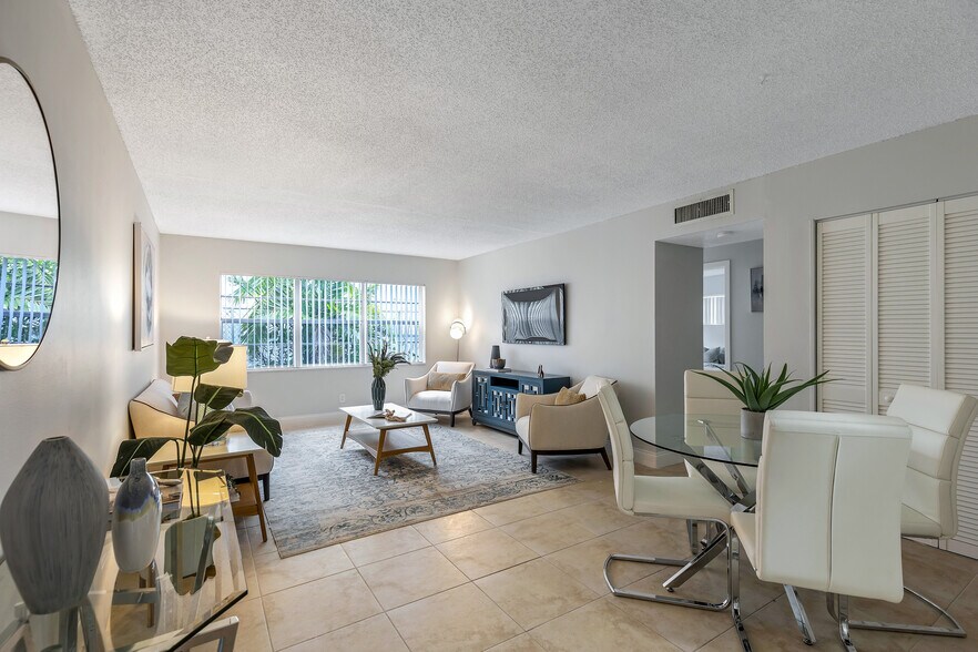 Amberstone Apartments 470530 E McNab Rd Pompano Beach FL 33060