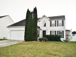 Building Photo - 3-Bedroom Gem in Desirable Sicklerville Ne...