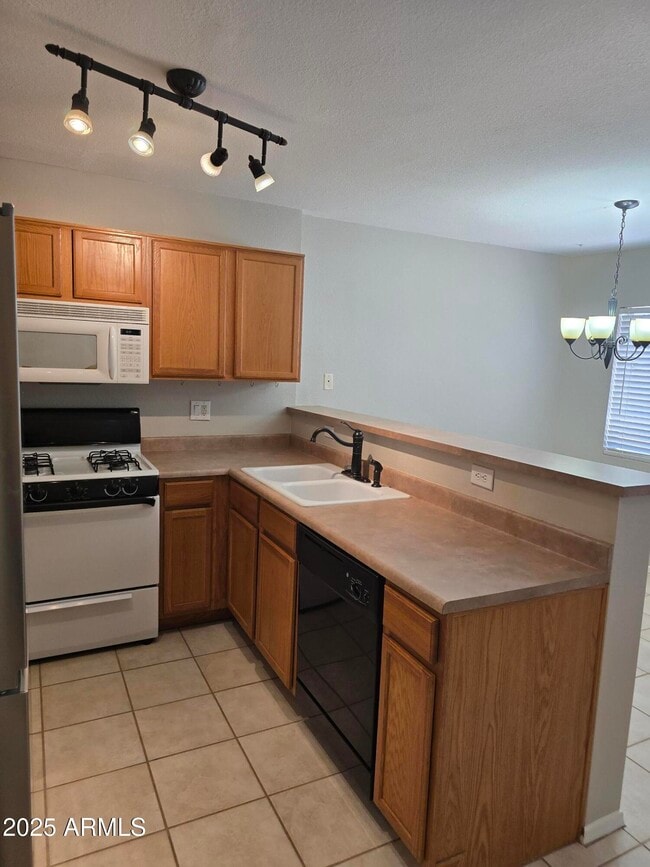Building Photo - 125 S 56th St