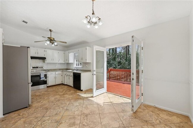 Building Photo - 601 Cotton Cove Way