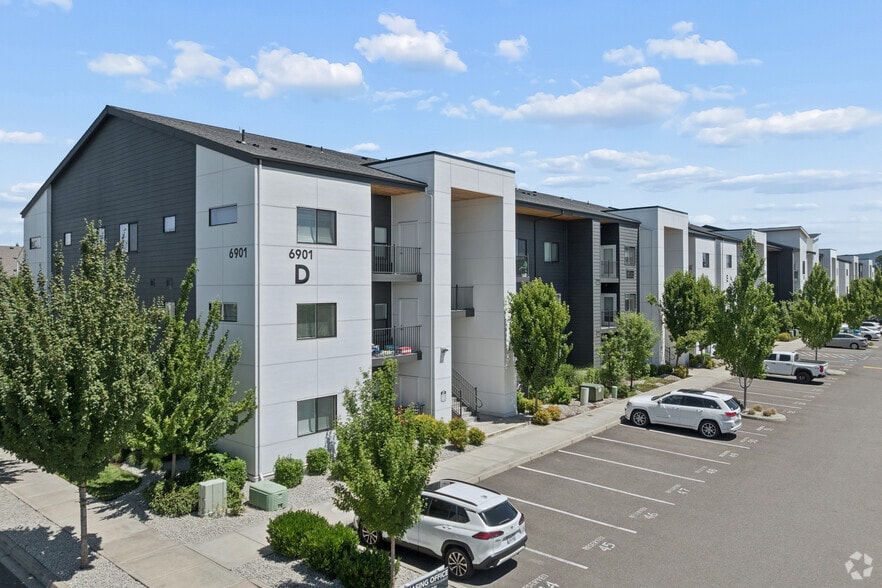 Exterior - Kestrel Park