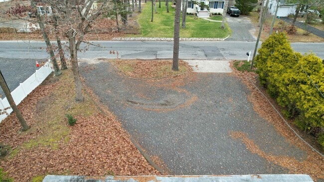 Building Photo - 450 Redwood Ave