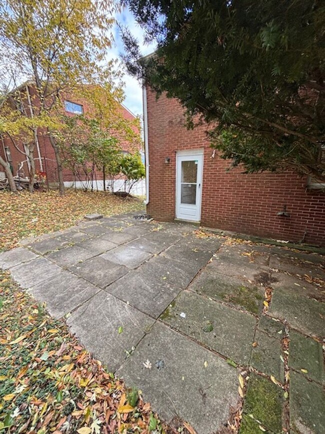 Building Photo - Beautiful Home for Rent