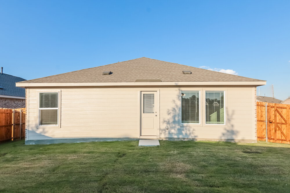 Building Photo - 140 Glenwood Dr