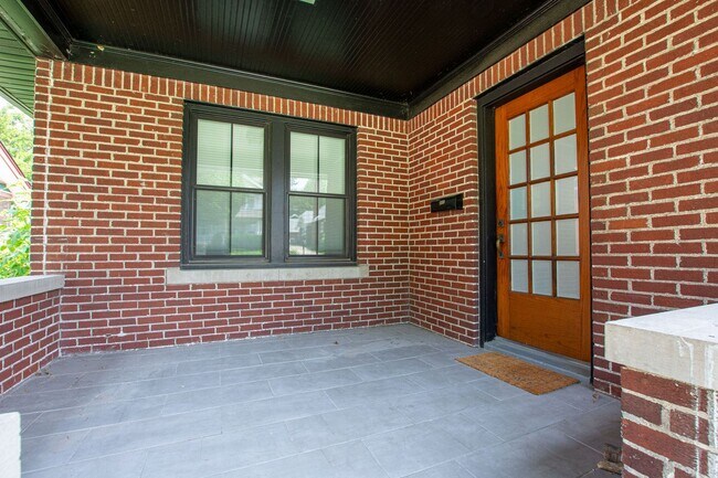 Building Photo - Adorable Brick 4 Bedroom Ranch with Finish...