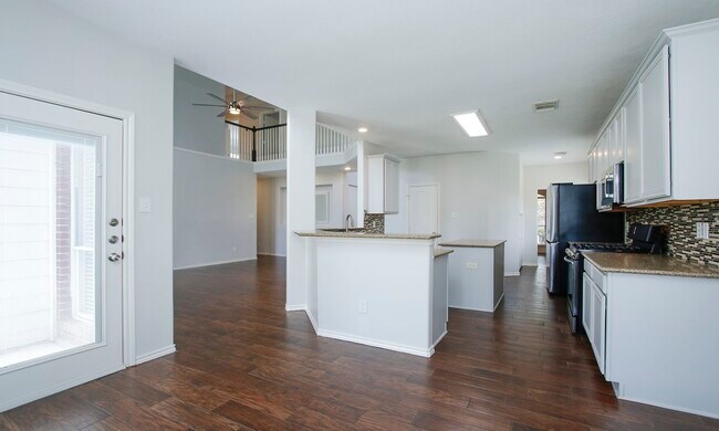 Building Photo - 10314 Cliff Haven Ct