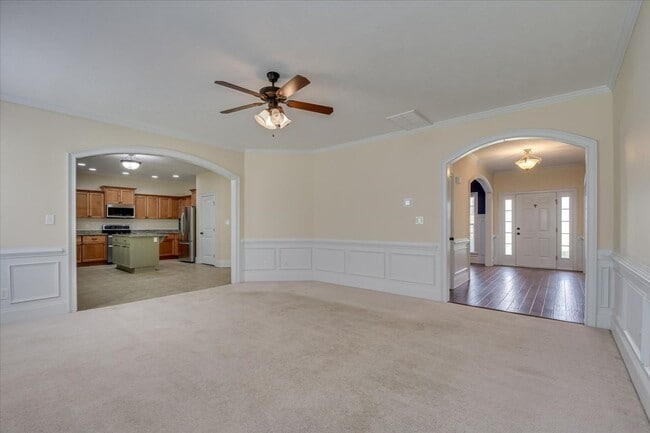 Building Photo - 716 Gallaway Ln