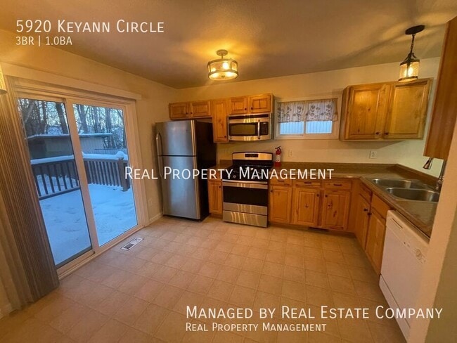 Building Photo - 5920 Keyann Cir