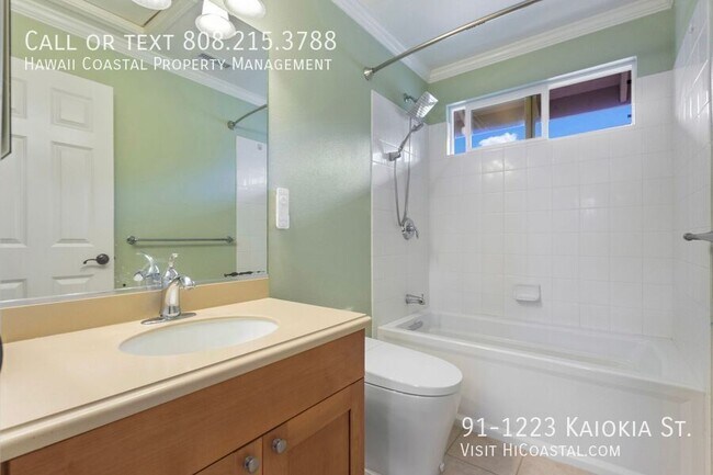 Building Photo - 91-1223 Kaiokia St.-