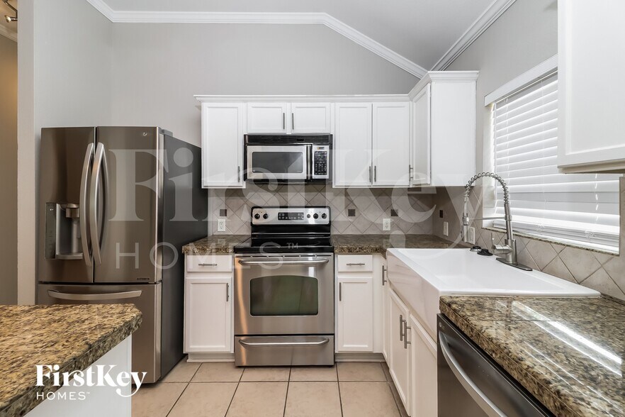 Building Photo - 105 Bear Trail