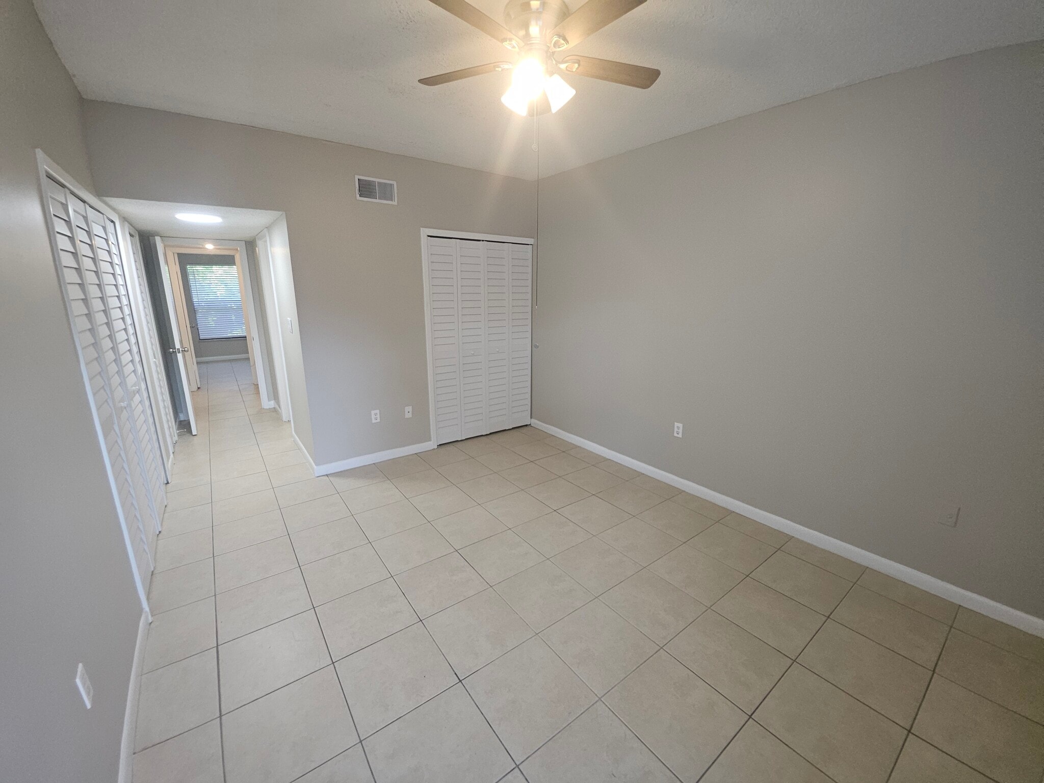 Building Photo - 4702 Capri Pl
