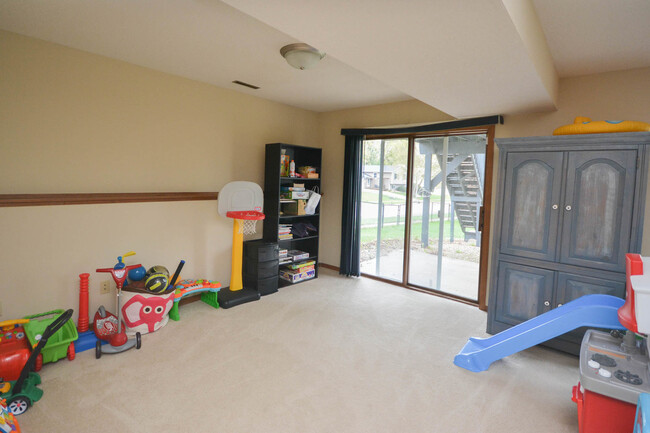 Building Photo - Cozy and Conveniently Located Home For Rent!