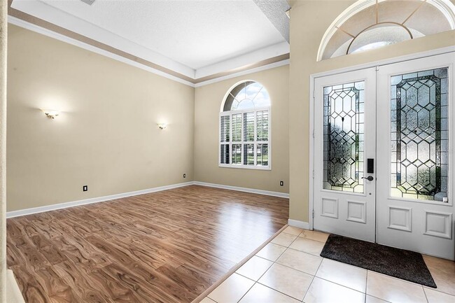 Building Photo - 4905 Legacy Oaks Dr