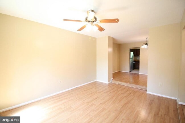 Building Photo - 130 Deer Park Ln