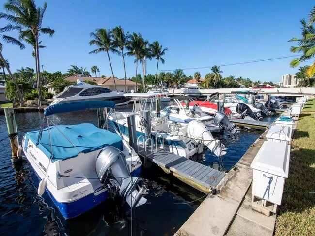 Building Photo - 1401 S Ocean Blvd