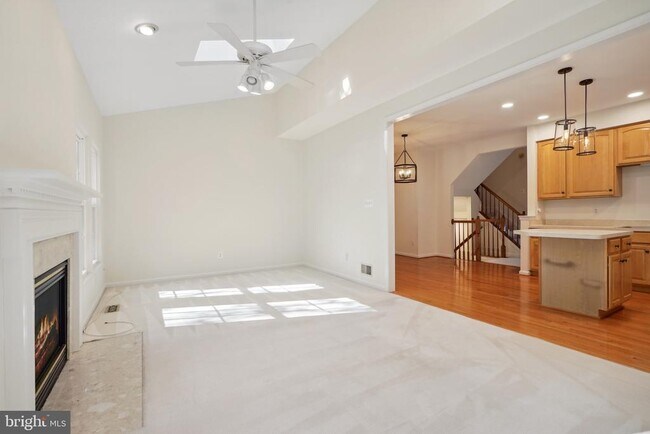 Building Photo - 7728 Effingham Square