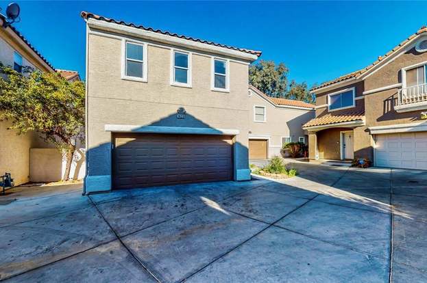 Building Photo - 1425 Bow Creek Ct
